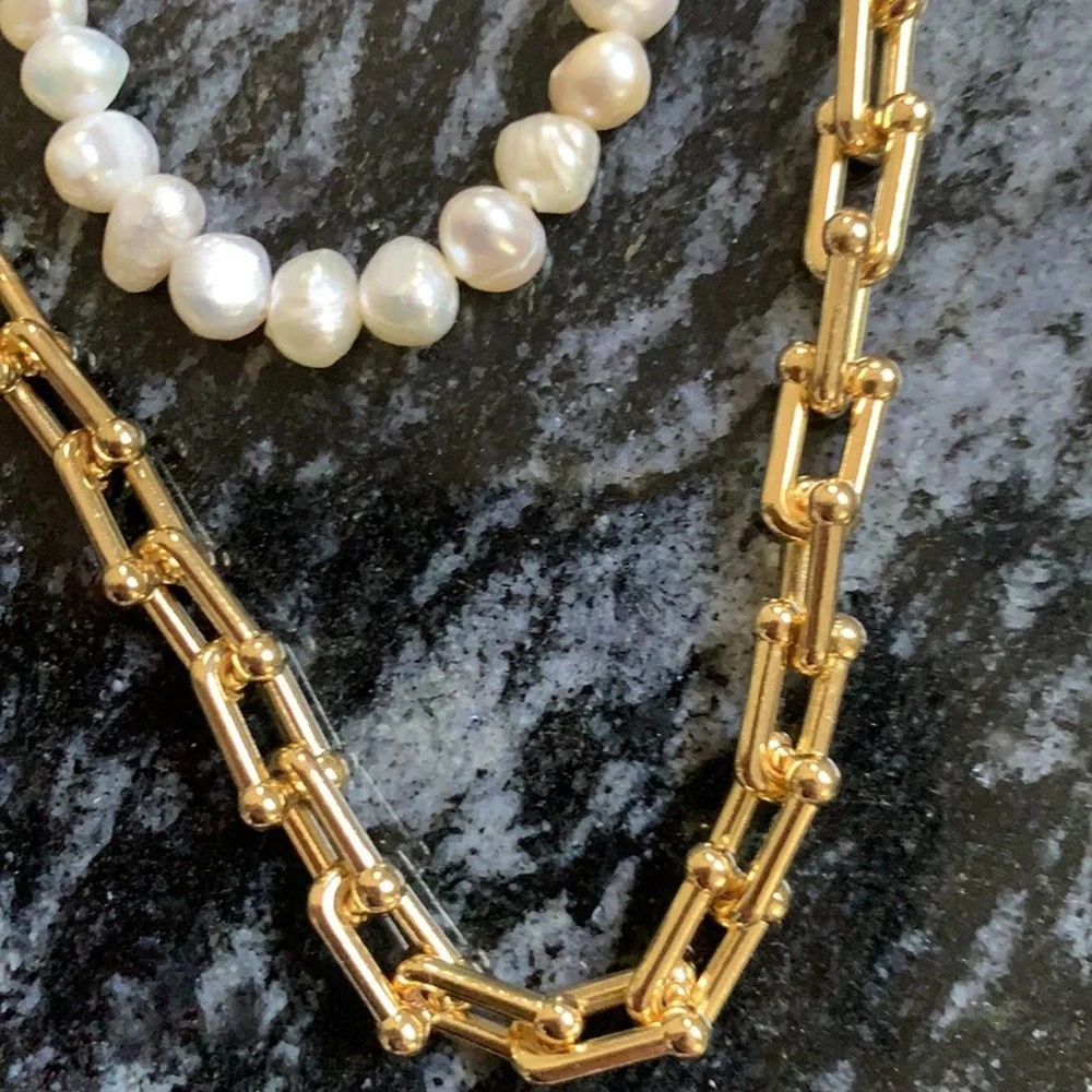 Set - Pearl Necklace and Gold Chain Necklace